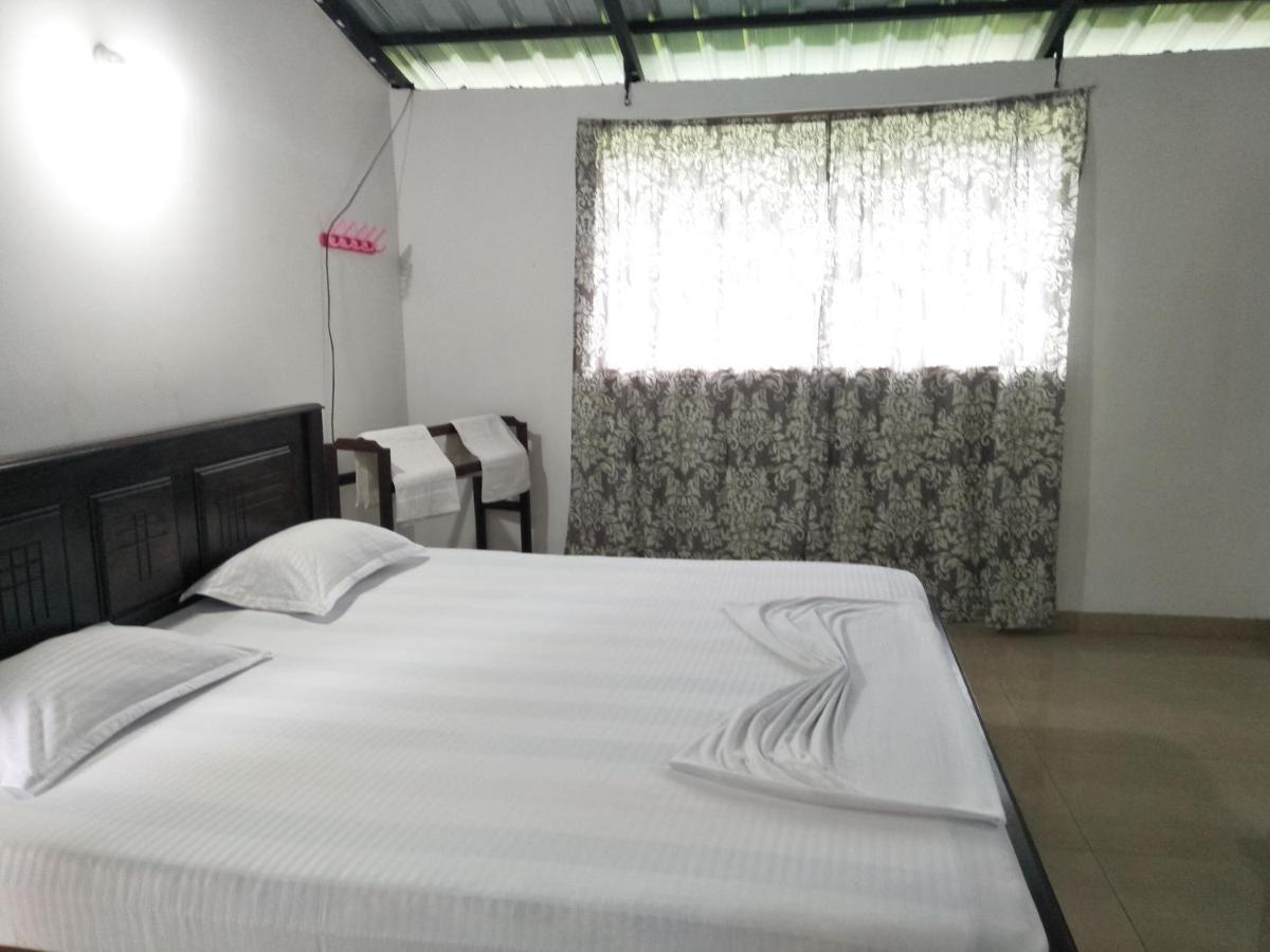 Green Cage Hotel & Restaurant Ella Bagian luar foto